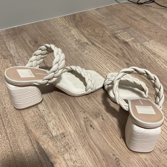 Cream braided heel! - Picture 2 of 3